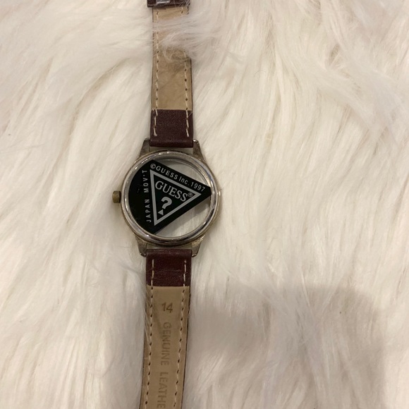 Watch - Picture 3 of 3